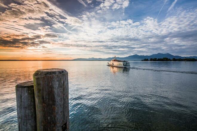 Mit der Chiemsee-Schifffahrt auf Herrenchiemsee und die Fraueninstel