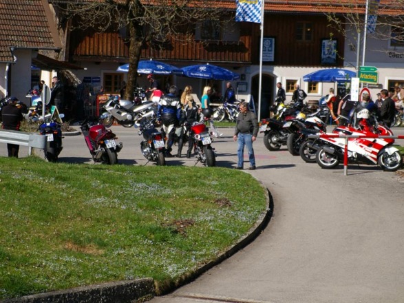 Motorradtreffpunkt in Seebruck am Chiemsee