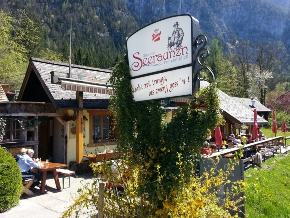 Einkehrschwung und Zwischenrast beim Uferwirt Seeraunzen