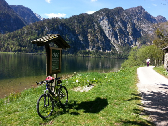 Am Ostuferweg Hallstätter See