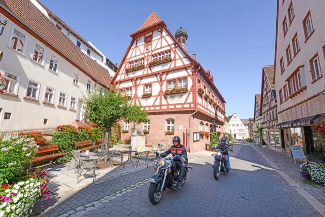 Motorradfahrer Altes Rathaus Walldürn