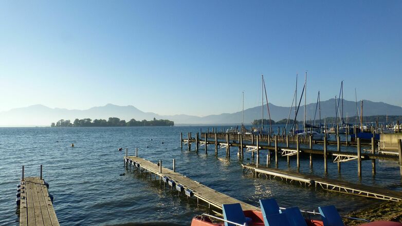 Chiemsee mit Blick auf die Fraueninsel