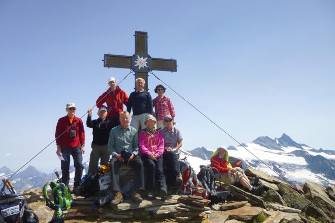 Am Gipfel des Großen Muntanitz