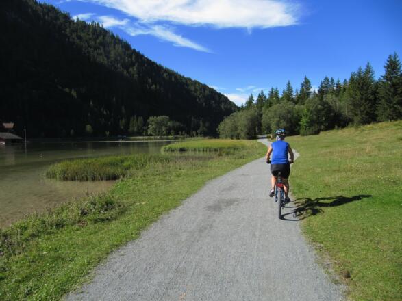 Am Pillersee entlang