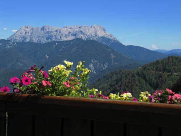 Auf der Terrasse der Winterstelleralm