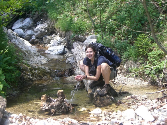 Der Bach spendet kühle Erfrischung