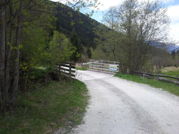 Straße folgen