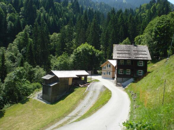 Gafazutweg bei "Mülli-Ferdi" in Latschau
