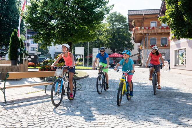 Start am Marktplatz in Altenmarkt