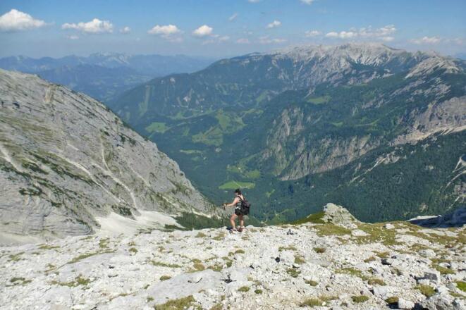 Blick ins Stodertal und auf das Warscheneck vom Großen Kraxenberg