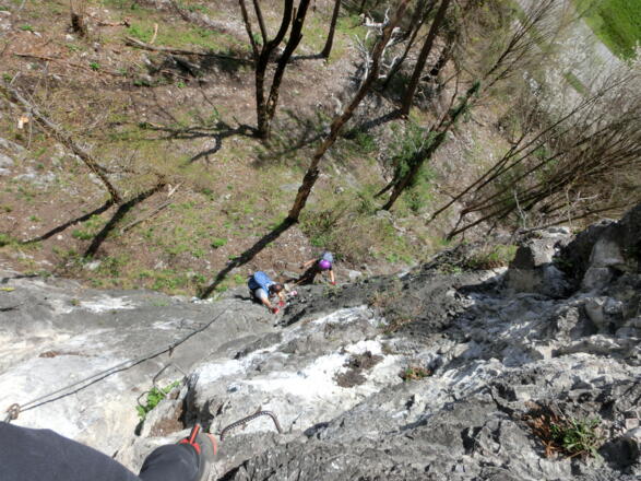 Blick nach unten im Francesco Tarmannsteig
