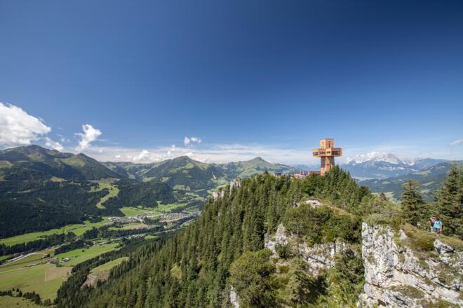 Buchensteinwand mit Jakobskreuz