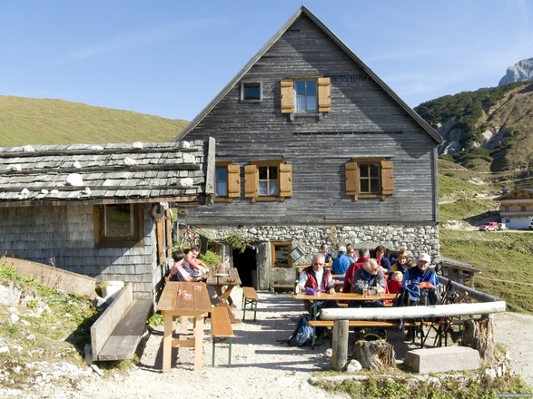 Plumsjochhütte