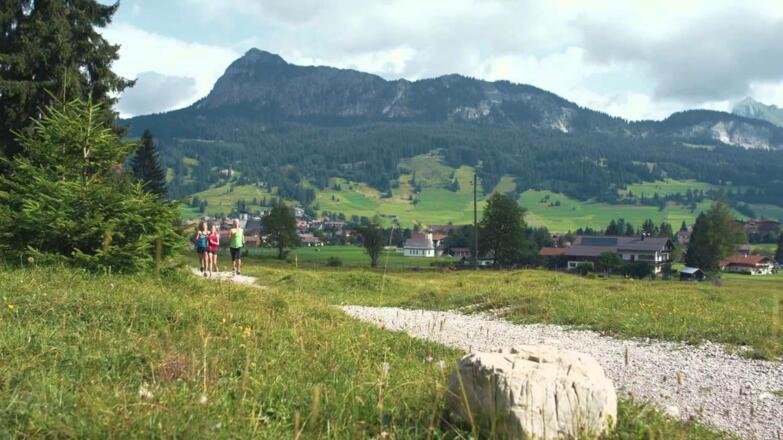 Nordic Walking im Tannheimer Tal