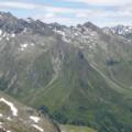 Auf dem Horntaler Joch mit Blick ins Lüsenstal.
