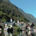 Unser Ziel: Hallstatt mit der Schiffsanlegestelle (rechts)